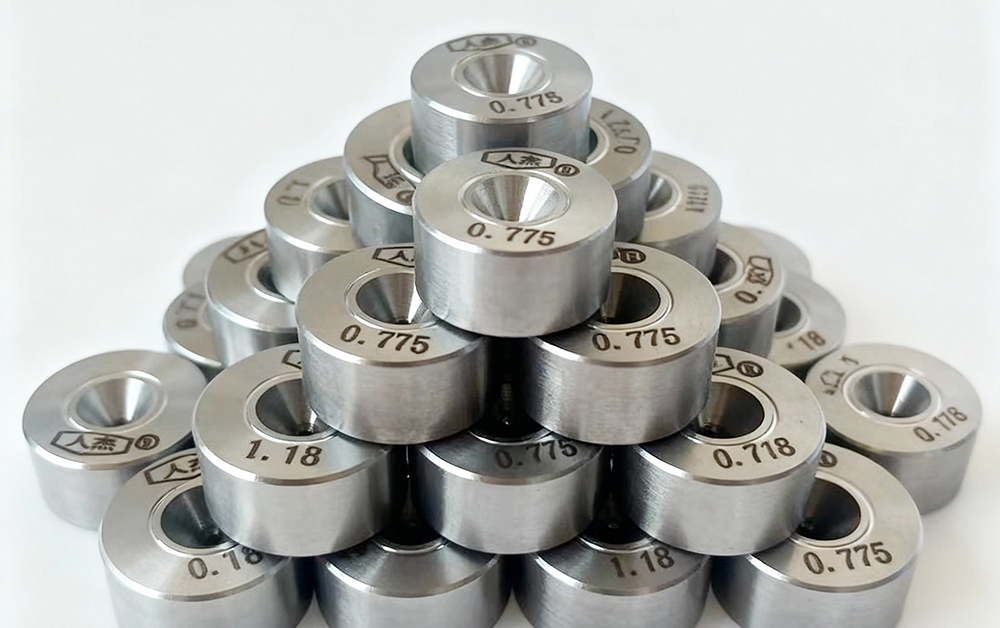 聚晶拉絲模具的制造工藝和技術(shù)優(yōu)勢(shì)